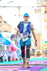 BIB: 051
                            <button type="button" onclick="openModal(24886086)" class="btn btn-primary btn-sm float-right btn-popup" data-toggle="modal" data-target=".modal-high-quality">
                        <i class="fas fa-shopping-cart"></i> Add to Cart
                    </button>
                                            <button type="button" onclick="isThisMe(24886086, true)" class="btn btn-success btn-sm float-right btn-popup btn-isme hidden" data-toggle="tooltip" data-placement="bottom" title="นี่คือรูปของคุณใช่ไหม คลิกที่นี่เพื่อเอาเข้าอัลบั้ม">
                        <i class="fas fa-plus"></i> Add to album
                    </button>
                    <button type="button" onclick="isThisMe(24886086, false)" class="btn btn-warning btn-sm float-right btn-popup btn-isnotme hidden">
                        <i class="fas fa-ban"></i> Remove from album
                    </button>